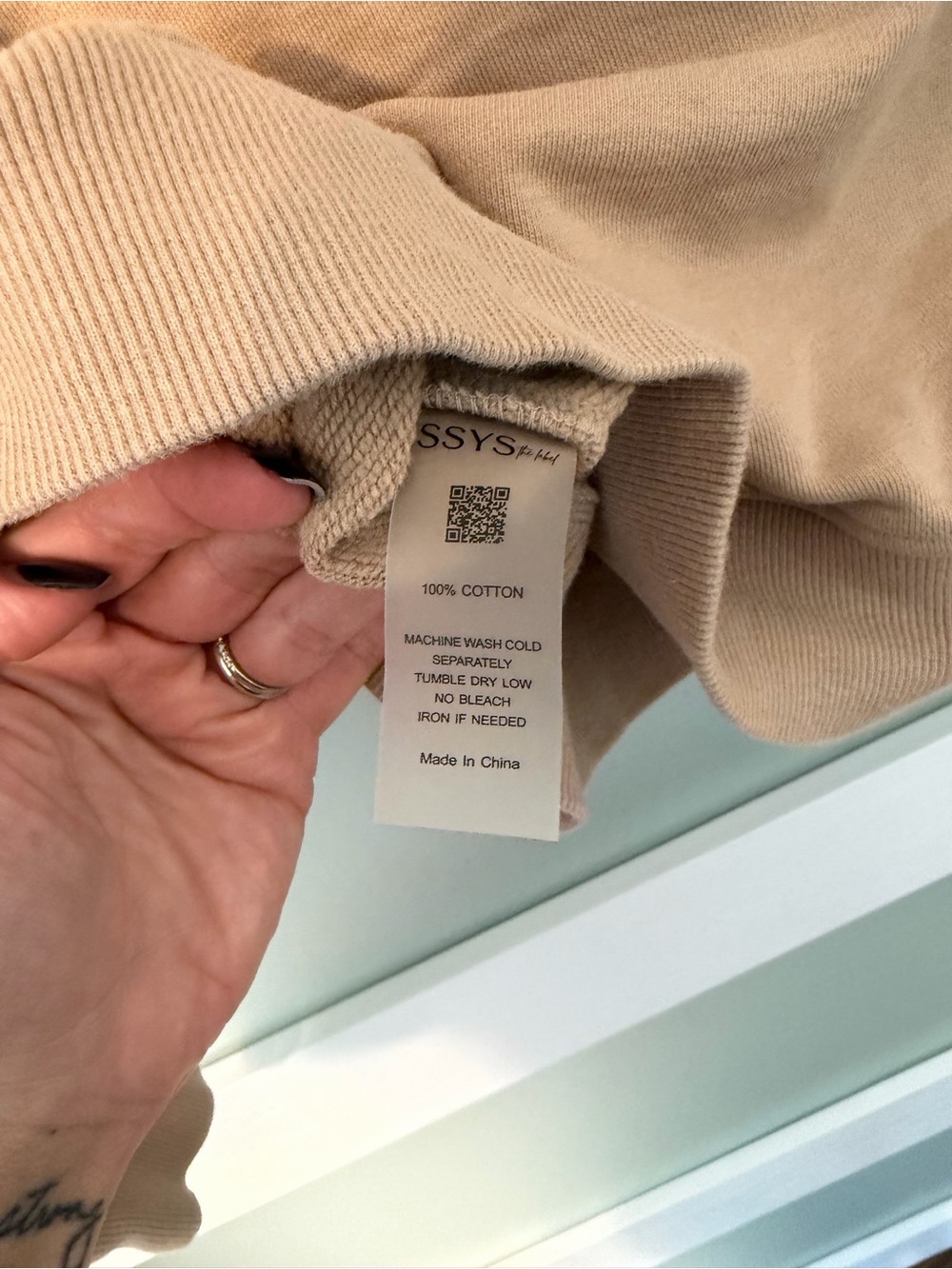 SASS Scallop-Collar Half-Zip Sweatshirt - Camel - Picture 2 of 3